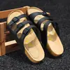 Pantuflas de Corcho de Moda Extra Grandes para Hombres y Mujeres Verano Tallas Grandes Pies Anchos Exteriores con Tres Hebillas Pantuflas Casuales Zapatos de Playa