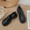 Diseñados con suela gruesa, zapatos de vestir versátiles de corte bajo, punta cuadrada, nuevos mocasines antideslizantes de nicho para mujer, zapatos de moda 2026 que aumentan la altura para primavera y otoño