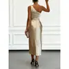 Vestido Elegante de Noche para Mujer de Verano 2026 Transfronterizo Europeo y Americano de Satén de Alta Elasticidad sin Mangas de un Hombro Ceñido a la Cintura de Longitud Media