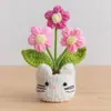 Flor de Lirio del Valle Tejida a Crochet Hecha a Mano de Lana en Maceta Producto Terminado Venta al por Mayor Muñeco de Conejo Creativo Adornos de Escritorio en Maceta Flores Tejidas