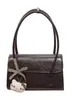Este año, las bolsas grandes para axilas están de moda.. Aquí están los nuevos estilos de primavera/verano 2026: bolsos tote y bandoleras elegantes y a la moda con un aspecto de alta gama