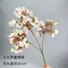 Materiais florais em tons de branco para salões de casamento, móveis para vitrines, adereços de flores de seda para decoração suave, arranjos de flores, marcadores de corredor, buquês artificiais atacado