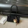 Bolsa de ombro simples, estilosa e moderna para o trabalho e o trajeto, bolsa baguette de cor sólida, fresca e única, estilo vintage