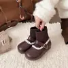 Botas de tornozelo de tricô com retalhos para meninas, novo estilo outono/inverno, doces e estilo princesa, com forro de fleece para aquecimento, adequadas para idades de 3 a 6 anos