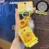 Chaveiro Câmera Luminoso de Projeção Pato Little Liu Autêntico Criativo Multifuncional para Mochila Escolar Infantil Pingente Divertido