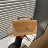 Moderna, simples, casual, peça única drop-shipping 2026 PU bloco de cores texturizada casual ombro, transversal e de mão pequena quadrada bolsa para mulheres