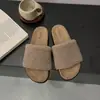 Zapatillas de Felpa Estilo Coreano Sencillas y de Moda para Mujer 2026 Nuevas Otoño/Invierno Versátiles para Interiores/Exteriores Zapatillas de una Sola Tira