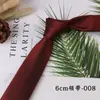 Gravata masculina casual moderna estreita de 6 cm em poliéster listrada cor sólida noivo casamento fábrica em estoque atacado fornecimento direto