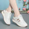 Envio Direto One Piece Sapatos Casuais Esportivos Pretos Outono e Inverno 2024 Sapatilhas Sapatos com Pelúcia Interna Sola Macia Leves Tênis de Corrida Feminino