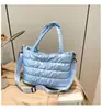 Bolso de Hombro de Algodón con Relieve Rayado de Alta Calidad, Moderno, Sencillo, Versátil, Bolso Tote de Gran Capacidad, Bolso Grande Transfronterizo