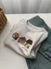 Camiseta Estampada Bordada Little House Indústria Pesada Gola Redonda Manga Curta Feminina 2026 Verão Novo Estilo Coreano Solta Reduzir Idade Top