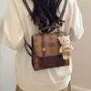 Mochila Académica de un Solo Hombro para Mujer Versátil para Viajes de Negocios Otoño Retro Nueva para Clase Simple Estilo 2026 Bolso de Moda Viaje