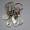 Llavero creativo aleación anzuelo vintage tejido llavero de piel de vaca 161 Bronce