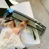 Nuevas Gafas de Sol Integradas Europeas y Americanas para Hombre, Sensación de Alta Gama, Montura Grande, Pieza Única, Moda de Vanguardia, Metal, Gafas de Sol a Prueba de Viento para Mujer