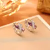 Pendientes de Cruz de Circonita Morada Super Brillantes, Lujo Ligero y Diseño de Nicho de Alta Gama, Pendientes de Estilo Femenino, Pendientes Exquisitos y Compactos