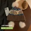 Gorro Fair Isle para Mujer, Otoño e Invierno, Circunferencia de Cabeza Grande, Protección Cálida para las Orejas, Pompón, Engrosado, Adelgazante, Gorro de Punto Jacquard Retro