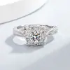 Anel de Floco de Neve com Diamante Imitação Moissanite Brilhante de Novo Estilo para Mulheres, Joia Exagerada de Luxo de Alta Qualidade, Anel Exquisito Ajustável para o Dedo Indicador