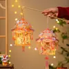 Linterna de Palacio Portátil para Año Nuevo 2026 Linterna del Año del Caballo Linterna del Festival de Primavera Linterna Portátil de Dibujos Animados para Niños Kit de Materiales DIY