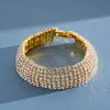 Pulsera de Hebilla de Bloqueo Hueca Cruzada Redonda y Cuadrada Incrustada con Diamantes Transfronteriza Europea y Americana, Lujo Ligero, Personalizada, Joyería Sencilla para la Mano para Mujeres
