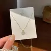 Collar de Corazón Bicolor Dorado y Plateado para Mujer, Lujo Ligero, Gama Alta, Diseño de Nicho, Delicado, Muestra Temperamento, Uso Diario, Cadena para Clavícula