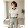 Blusa de tricô com gola redonda e manga curta em cor de contraste vermelha para mulheres, novo estilo primavera-verão 2026, justa, curta, top super estiloso