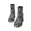 Bico redondo botas de couro femininas europeias e americanas zíper lateral botas de moda botas curtas botas Martin botas de cavaleiro sapatos femininos de salto alto botas de comércio exterior
