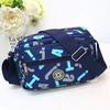 Bolsa de pano de flores Nova bolsa crossbody feminina Pano Oxford Bolsa de mãe de meia-idade e idosa Bolsa Bolsa de ombro multicamadas Bolsa de lona