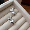 Pendientes sencillos de botón con forma de amor para mujer, combinables, apilables, modernos, personalizados, de plata S925, con pasador, estilo Ins, pendientes de nicho a la moda.