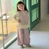 Traje de Niña Otoño Nuevo Estilo Coreano Infantil Adorno de Volantes Manga Larga Chaleco Versátil Pantalones Casuales Estilo Princesa Conjunto de Tres Piezas