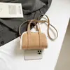 Bolso de Peluche de Bolos de Moda Famoso en Internet Bolso de Mano Retro Mate de Invierno Bolso Cruzado de Hombro Único Versión Coreana