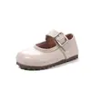 Sapatos Pequenos de Couro Simples e Versáteis para Meninas Nova Coleção Primavera & Outono 2025 Sapatos para Bebês Meninas Sola Macia Sapatos de Princesa Sapatilhas para Meninas