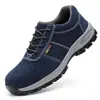 Sapatos de trabalho sob medida para homens, respiráveis para o verão, com proteção de biqueira de aço contra impacto e perfuração, e uma sola de borracha para proteção em canteiros de obras