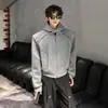 Sudadera con capucha y hombros acolchados deconstruida estilo americano para otoño para hombre, chaqueta corta deportiva casual con cremallera de alta resistencia