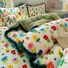 Recomendación de artículo popular~Funda de cama acolchada de terciopelo de leche cálido de alta gramaje grado A con pompón juego de cuatro piezas caricatura linda