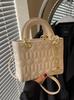 Bolsas de Nicho Transfronteiriças 2026 Novos Modelos Bolsas Femininas Tendência Venda Quente Versátil Bolsas Transversais para Socialites Bolsas da Moda Bolsas Lady Dior