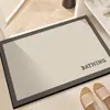 Alfombrilla de Baño Moderna Minimalista de Barro de Diatomeas Suave Felpudo Antideslizante de Secado Rápido para Puerta de Baño Felpudo Absorbente de Agua para Inodoro