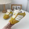 Zapatos para niñas 2026 otoño nuevo encaje niños zapatillas blancas bebé malla transpirables zapatillas deportivas