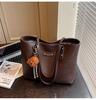 Bolsa Grande Transfronteiriça para Mulheres, Versátil Estilo Retrô 2026 Novo Estilo Casual Simples Bolsa de Ombro, Bolsa Tote para Estudantes e Commuters