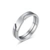 Anillo liso de acero de titanio con viento frío neutro simple transfronterizo, para hombres y mujeres, personalidad de nicho, para llevar en la mano