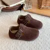 Zapatos Birkenstock de Moda para Niños 2026 Primavera/Otoño Nuevo Estilo Suela Suave Niños Pequeños/Medianos Bebé Zapatos Pequeños de Piel Mocasines Cómodos Versátiles