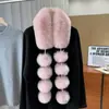 Bufanda nueva de piel sintética de zorro, estilo coreano, elegante y afelpada, con cierre magnético, ofreciendo una sensación lujosa y cálida, y con pompones de piel sintética