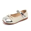 Zapatos de Cuero para Niñas 2026 Primavera y Otoño Nueva Moda Elegantes Zapatos de Princesa con Perlas Antideslizantes Versátiles Zapatos Casuales para Niños Modernos