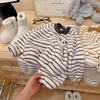Nuevos conjuntos de ropa interior para niños de otoño e invierno, que incluyen pijamas con forro polar para niños y ropa de estar más gruesa para niñas, disponibles como conjunto de dos piezas para venta al por mayor