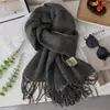 Bufanda Nueva de Imitación Cachemir para Mujer, Marca Trendy Estilo Coreano de Invierno, Versátil y Linda, Chal Bufanda para Cuello Gruesa de Doble Cara con Borlas