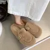 Em estoque~ Pantufas femininas fofas de calçar com saias, novo modelo outono/inverno 2026, pantufas de algodão preguiçosas de calçar