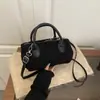 Bolsa Moda Lã Estilo Coreano de Ombro Único Tendência Inverno 2025 Nova Nicho Simples Transversal para o Dia a Dia Bolsa Almofada