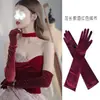 Luvas de dedo para brinde de noiva veludo vinho tinto dourado feminino vintage banquete casamento fotografia manga de mão manga de braço estendida