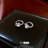 Pendientes de Calabaza y Perla Huecos de Circonita de Lujo Ligero Estilo Francés, Clips para Orejas Exquisitos y de Alta Gama, Pendientes de Moda y Versátiles para Mujer