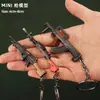 Mini Acessórios PUBG P90 S686 DP-28 Chaveiro de Liga Metálica Modelo de Arma Brinquedo Pequeno Ornamento