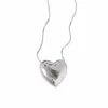 Collar con Corazón Ins Estéreo para Mujer Verano Nicho Lujo Accesible Diseño Moda Versátil Cadena para Clavícula Nueva Mujer 2022